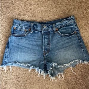 Levi Cut Offs